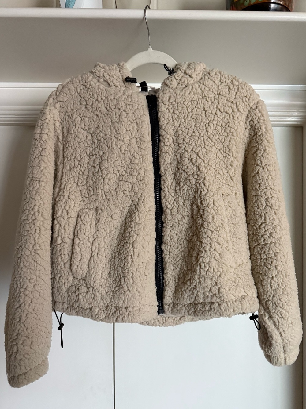 Women’s Cream Sherpa Hoodie Jacket